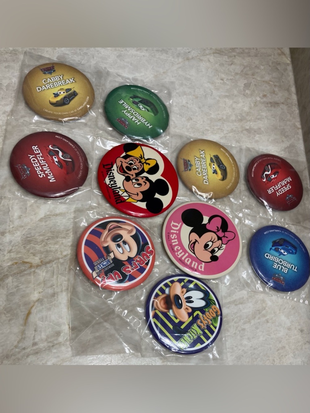 Lot of Disney Cars Minnie Mickey Heart Goofy Pins Buttons